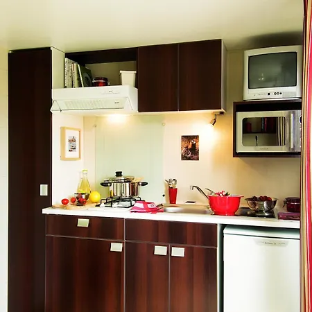 Kamp alanı Les Chevrefeuilles 4*