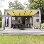Les Chevrefeuilles Camping 4*
