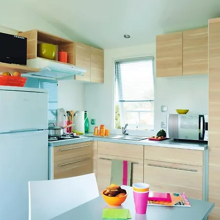 אתר קמפינג Les Chevrefeuilles