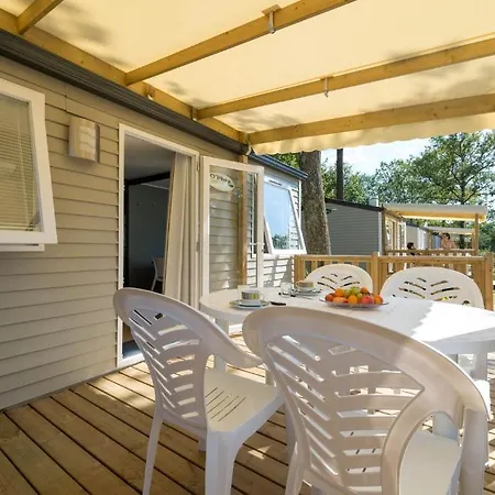 Les Chevrefeuilles 4*