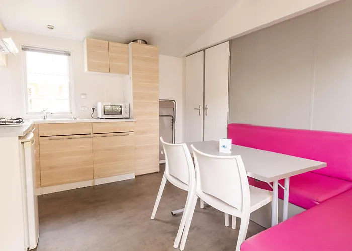 Les Chevrefeuilles Parque de Campismo