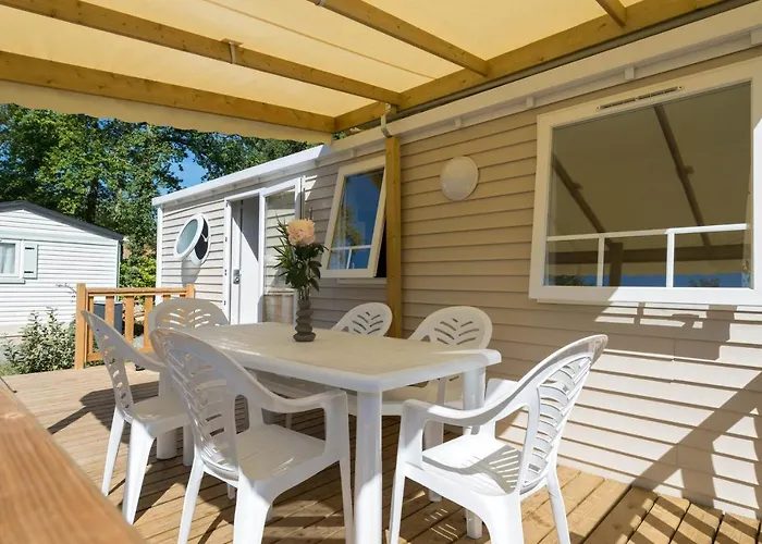 Les Chevrefeuilles Parque de Campismo